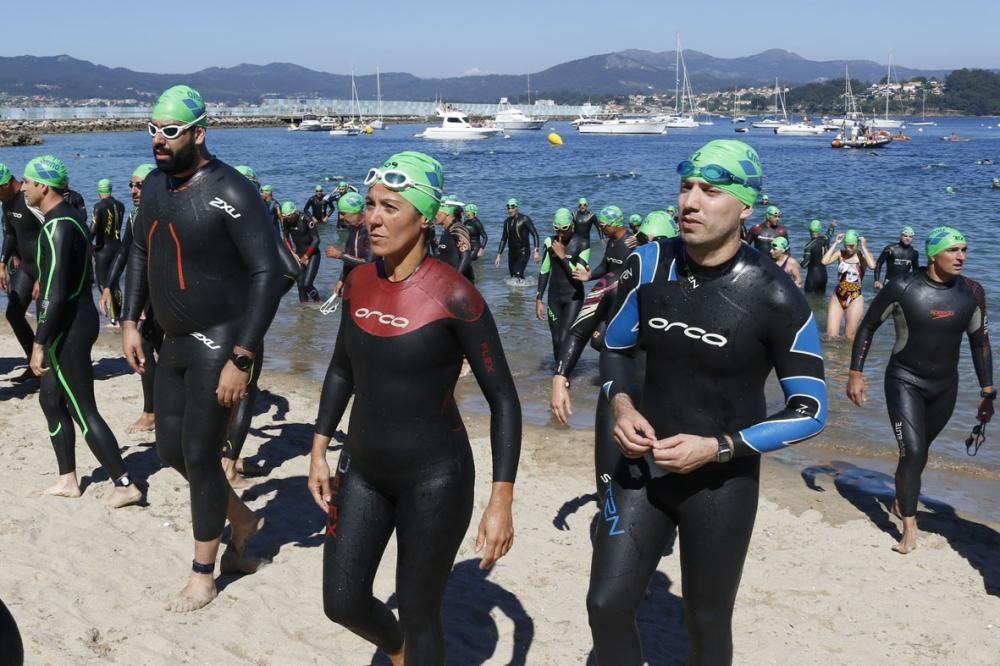 Así fue la travesía a nado de Baiona