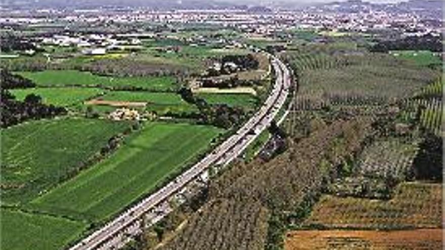 El tram situat entre el futur enllaç de Fornells i el de Salt.