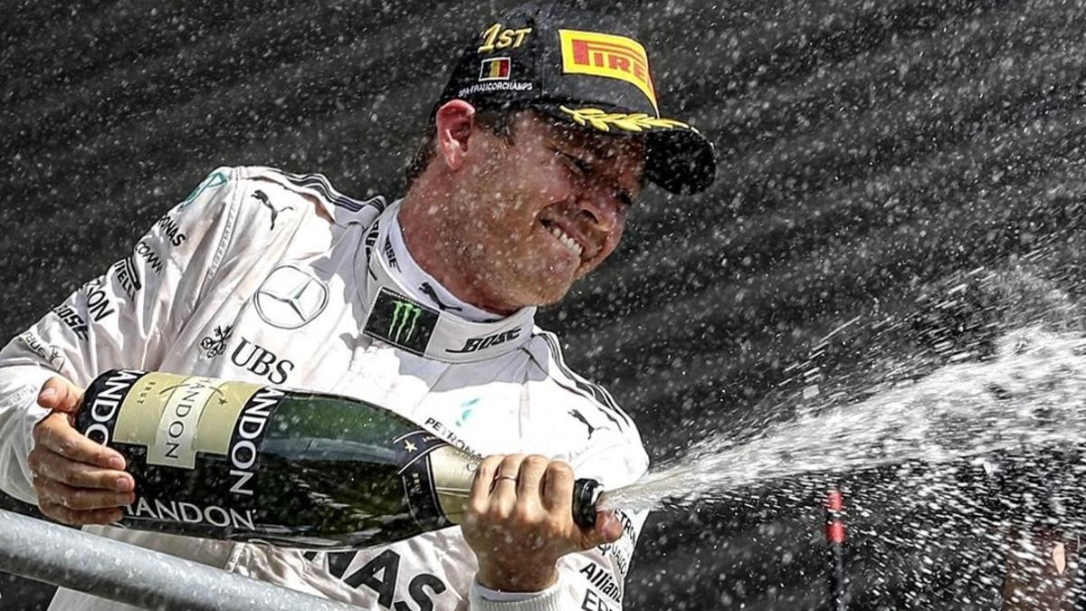 Nico Rosberg, en el podio de Spa como vencedor del GP