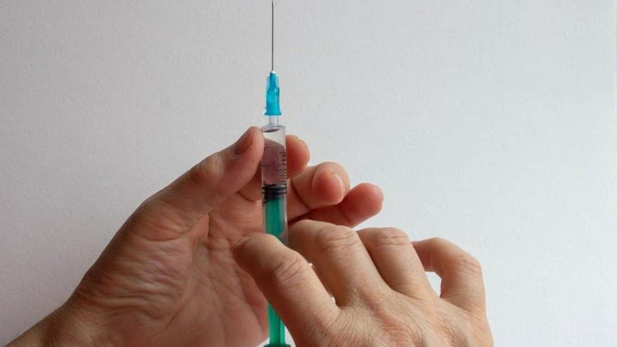 España autoriza el primer ensayo de la fase 3 de la vacuna de Janssen contra el covid