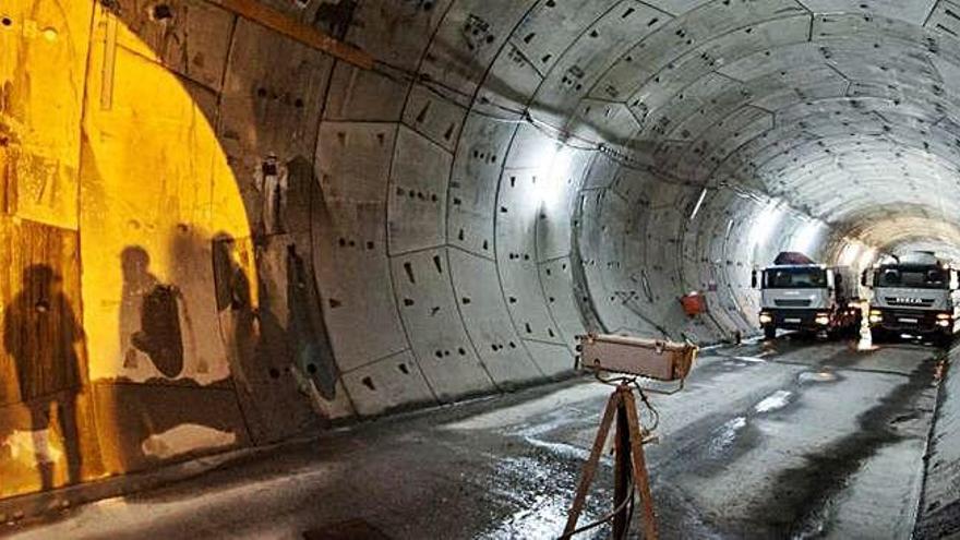 Túnel del AVE en Ourense.