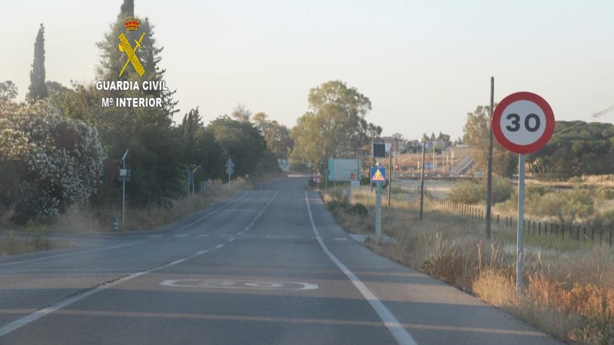 Lugar del accidente en la carretera SE-3204