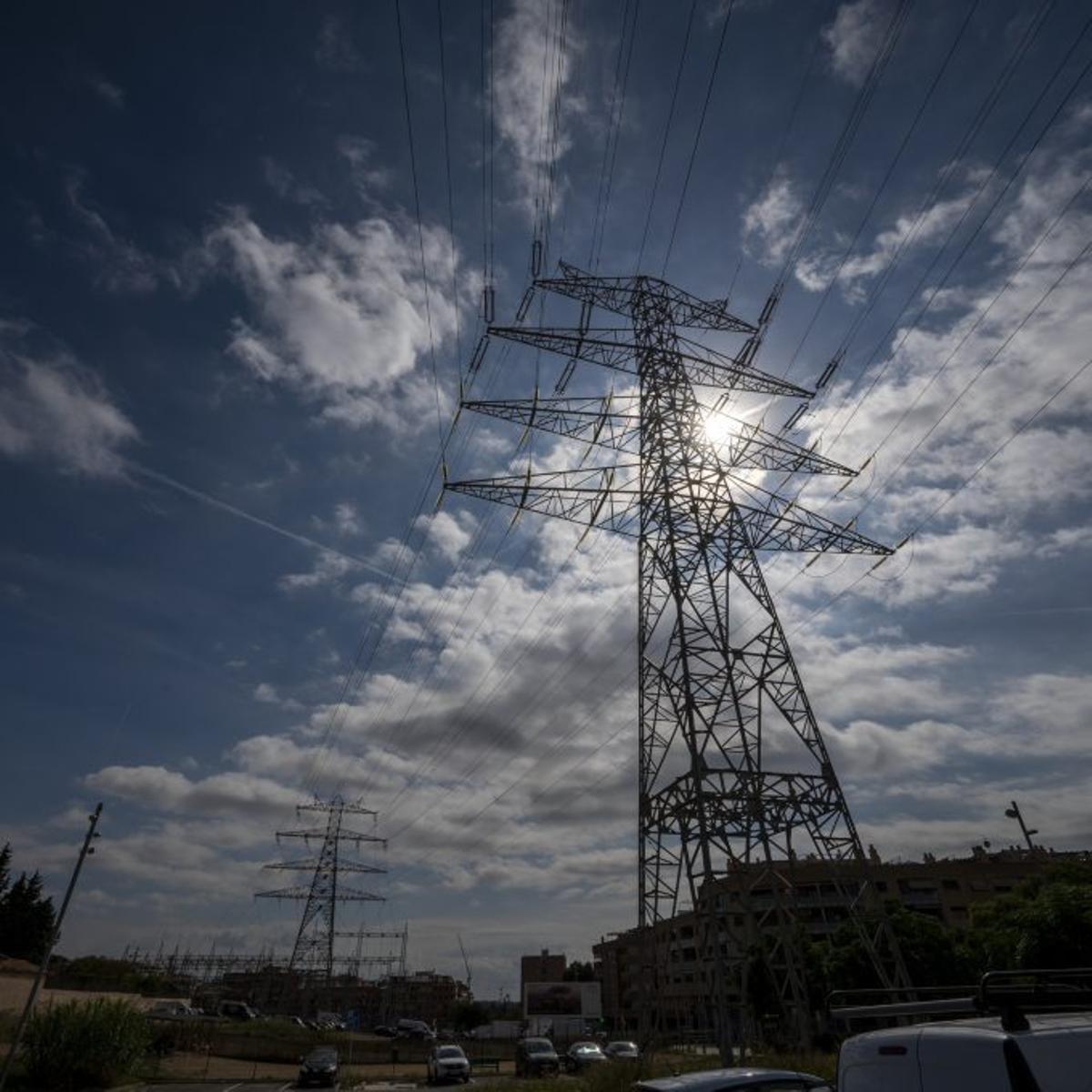 La lentitud de l’electrificació deixa Espanya a mercè de la guerra
