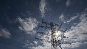 La lentitud de l’electrificació deixa Espanya a mercè de la guerra