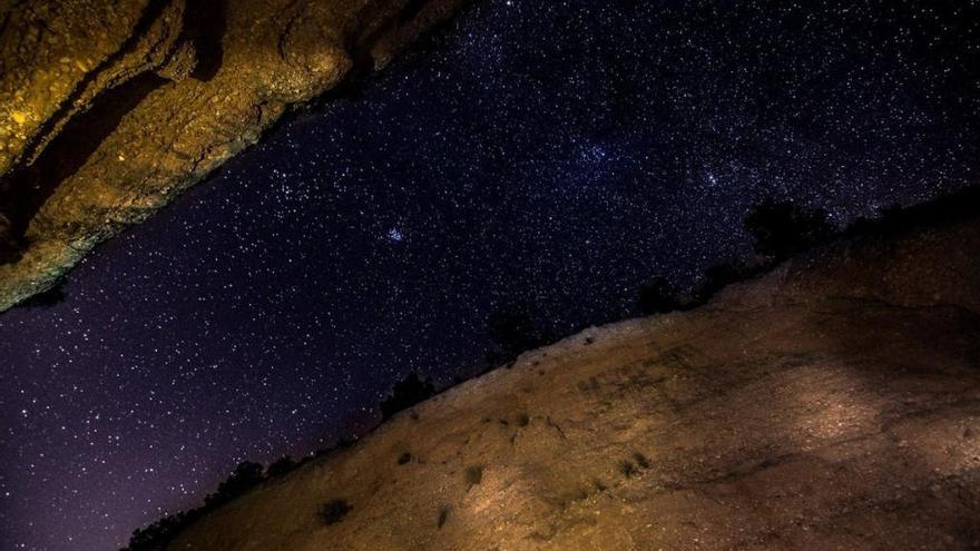 Un río de estrellas sobre el Chícamo