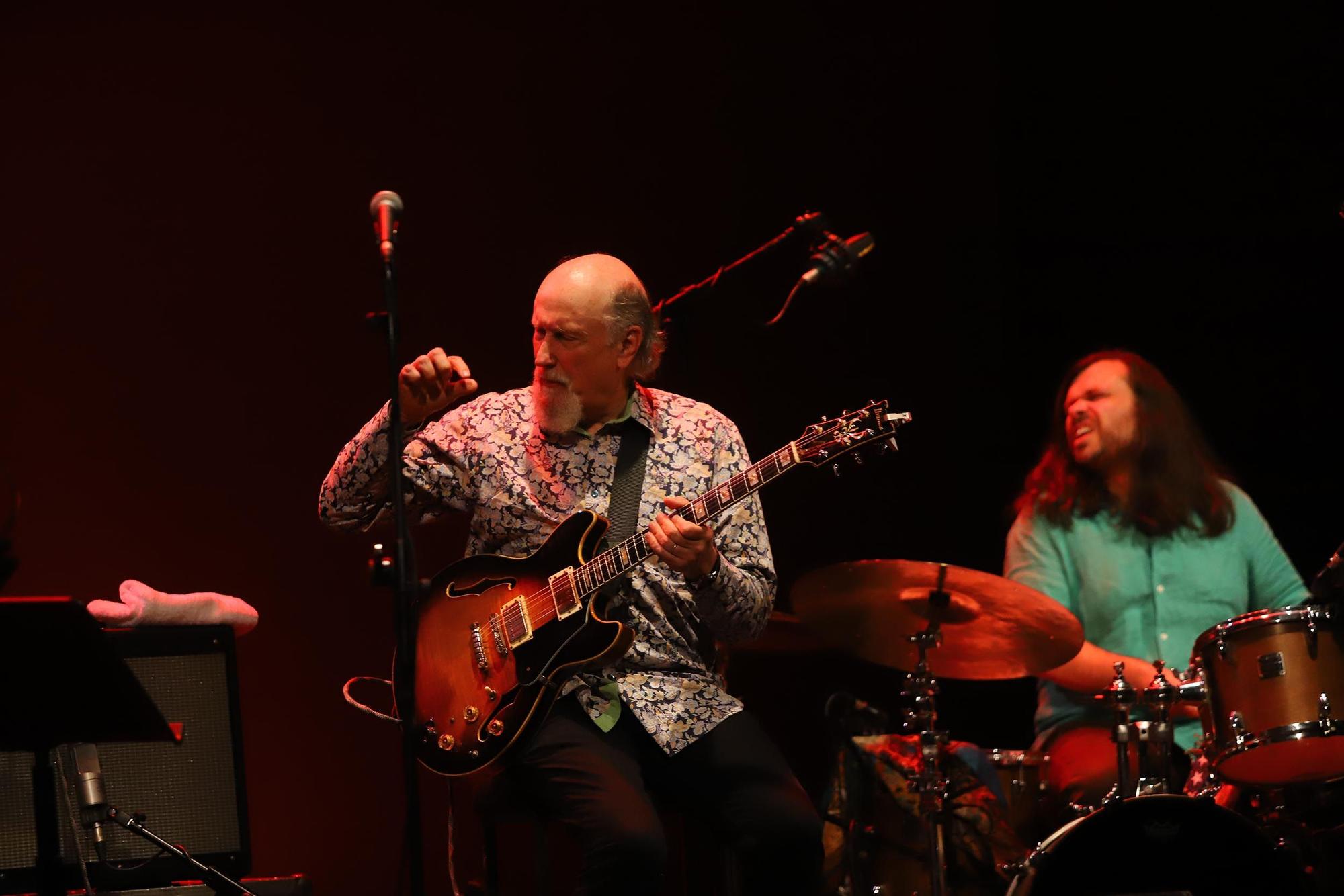 La América de John Scofield en el Festival de la Guitarra