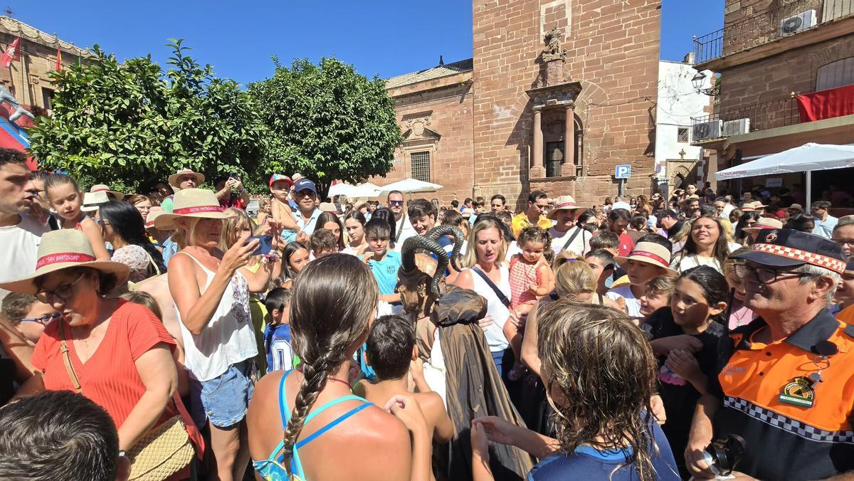 La suelta de la Diablilla de Montoro, en imágenes