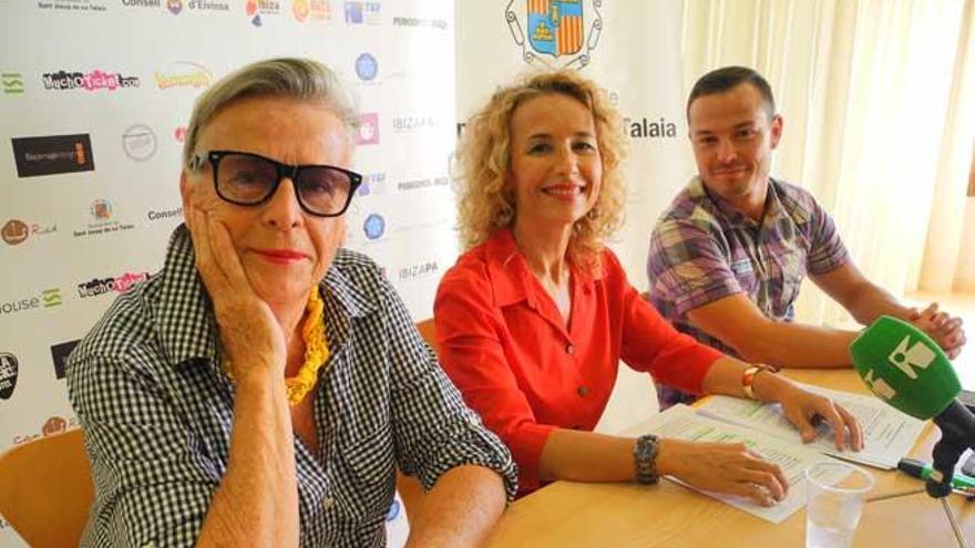 Gail Fear, Helena Benlloch y Fernando Gómez han presentado esta mañana las principales novedades de la tercera edición del certamen.