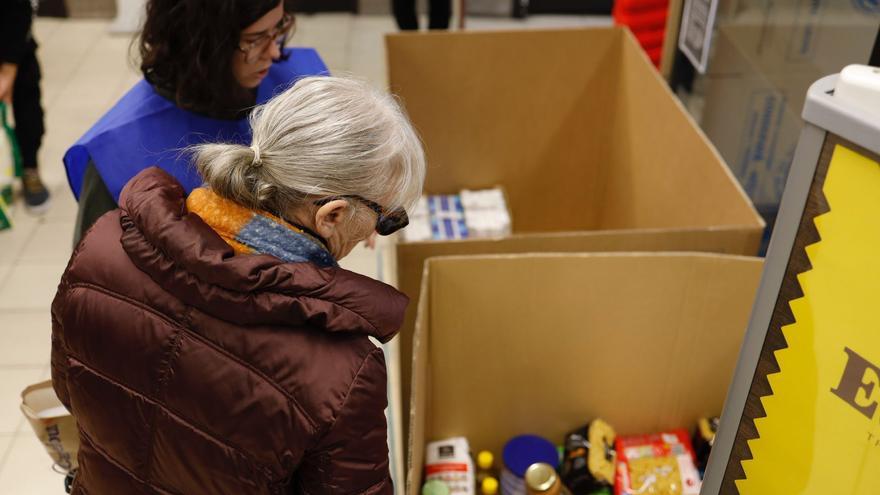 Gran recogida del Banco de Alimentos en Zaragoza: un grano sí hace granero