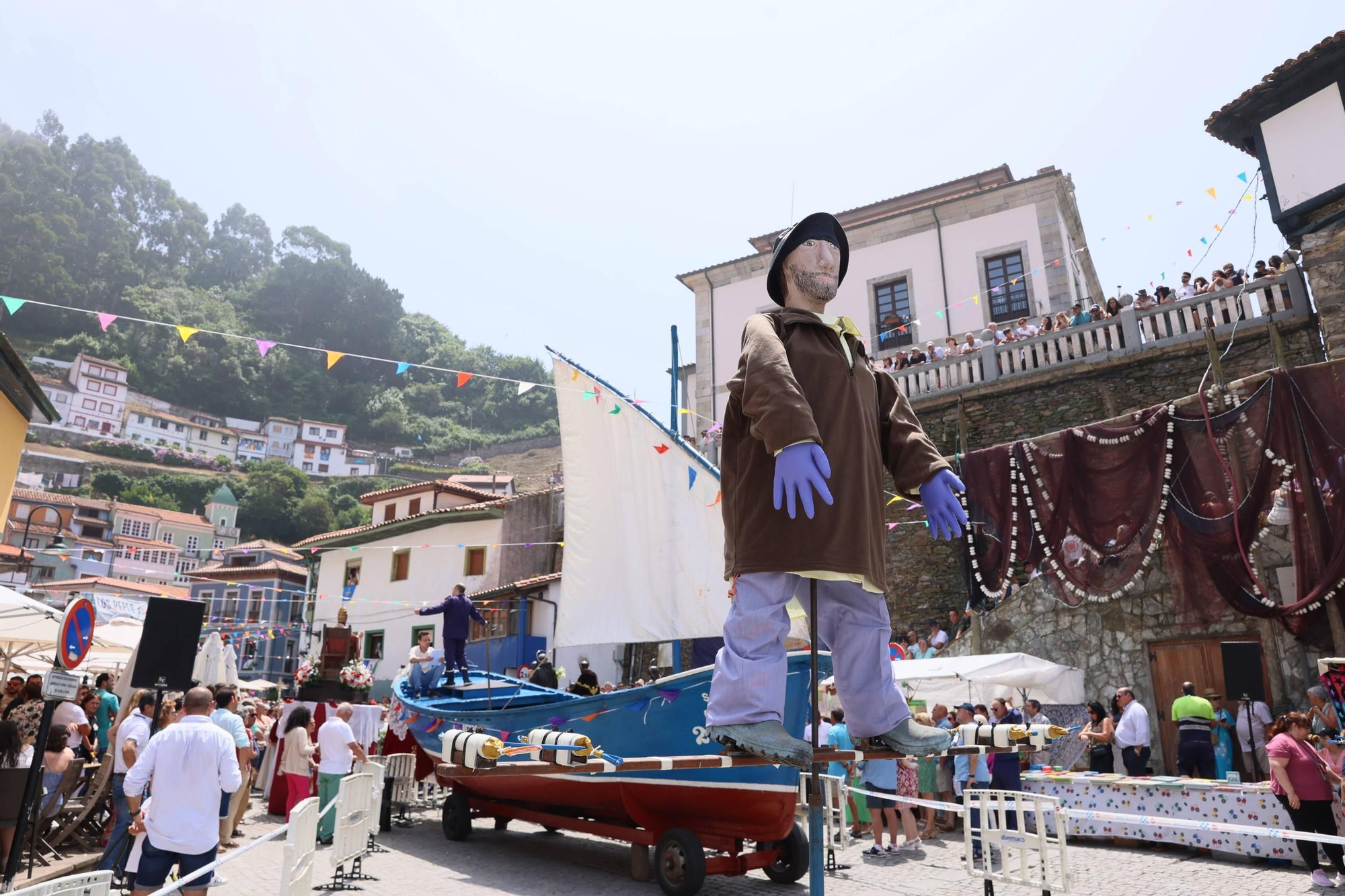 EN IMÁGENES: así fue el día de L'Amuravela en Cudillero