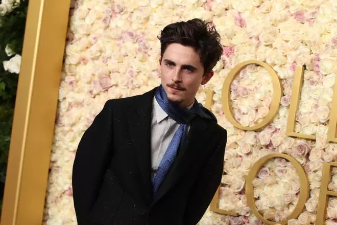 Timothée Chalamet y Kylie Jenner juntos en los Globos de Oro 2025, ¿confirmando embarazo?
