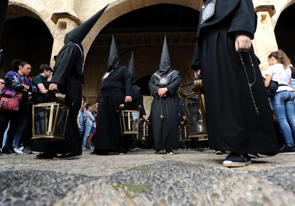 Ánimas, silencio y simbolismo