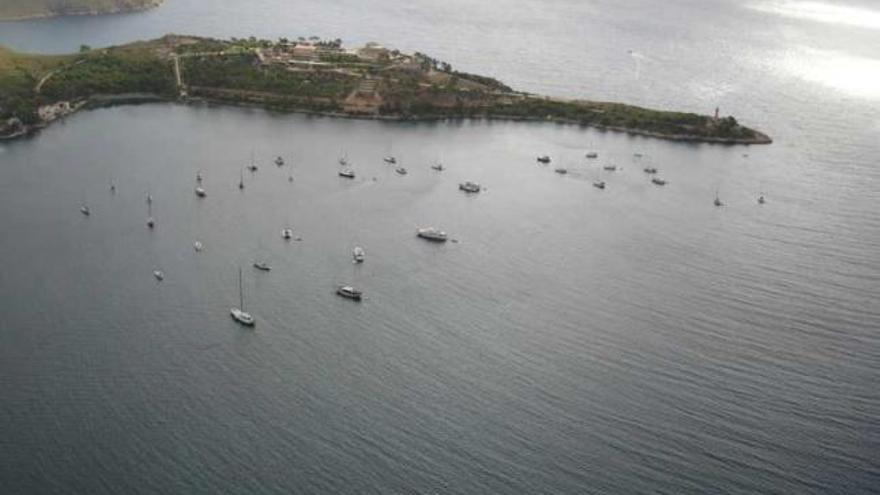 Imagen del campo de boyas de Punta de n´Avançada.