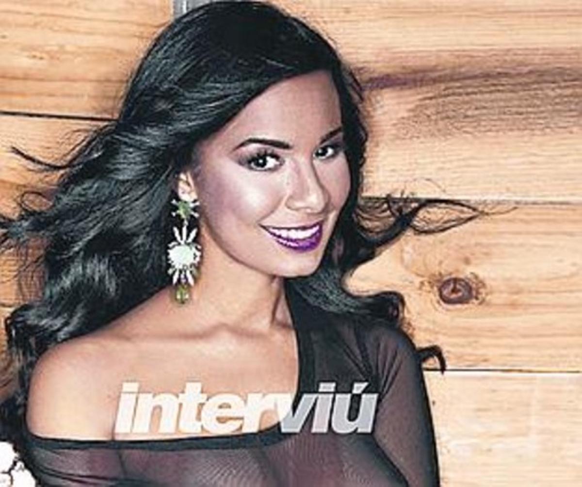 Paola, de 'MYHYV', se desnuda en 'Interviú'