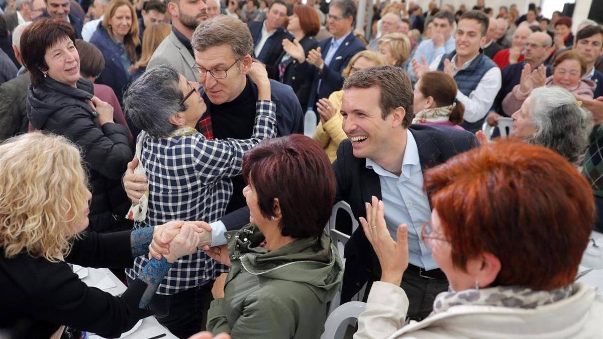 Alberto Nunez Feijoo  Y Pablo  Casado