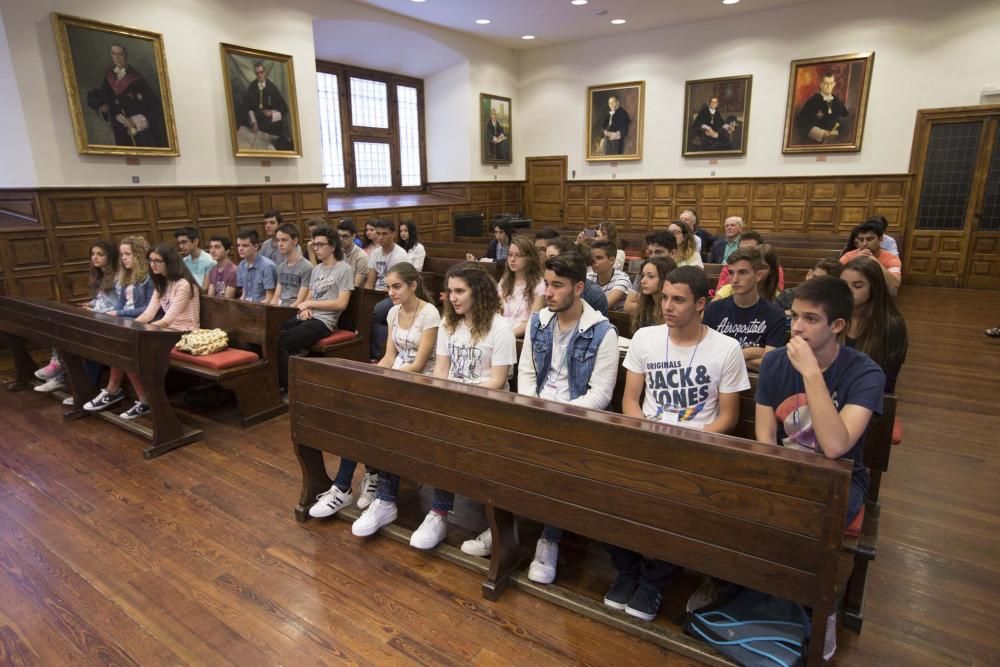 Cristina Valdés, Santiago García y José Ramón Obeso inauguran el campus científico de la Universidad de Oviedo