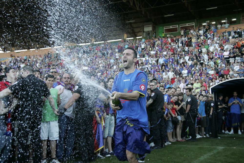 Galería: Las mejores imágenes del ascenso del Levante en 2010