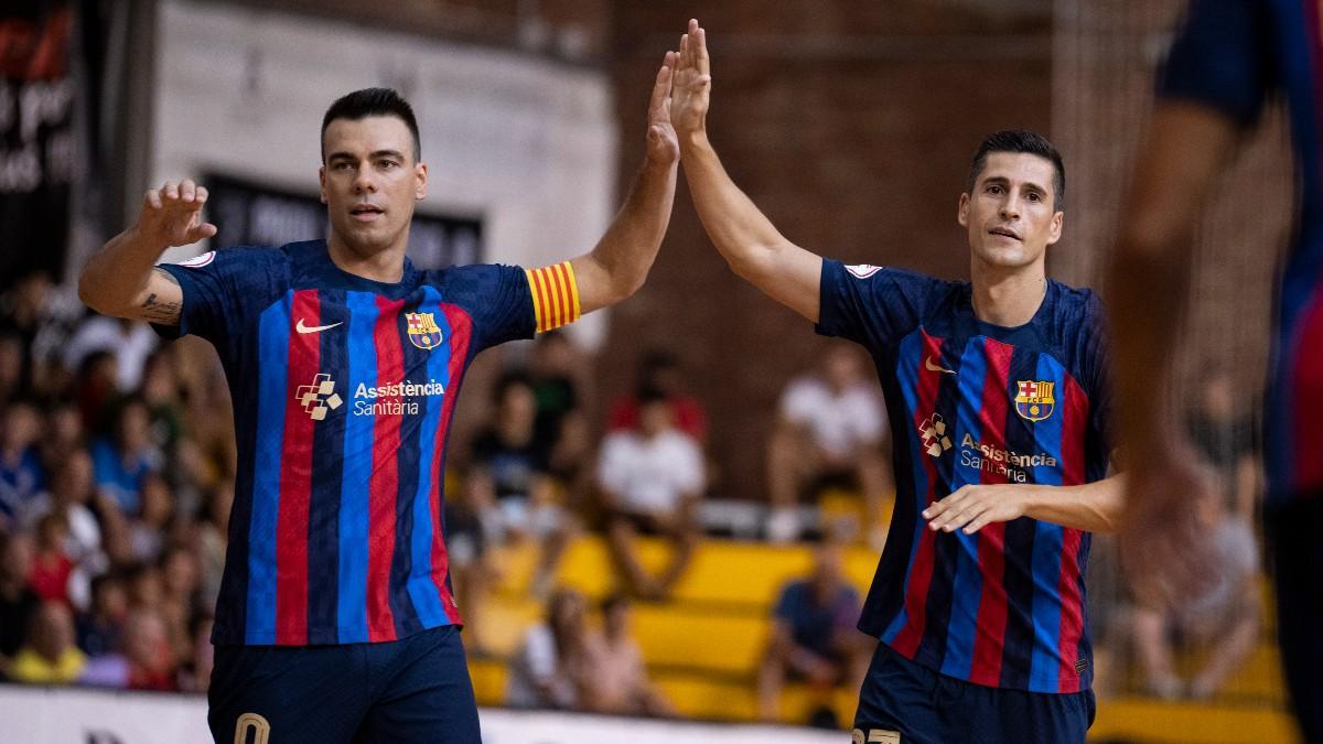 Lozano y Ortiz celebran uno de sus goles frente al Cerdanyola
