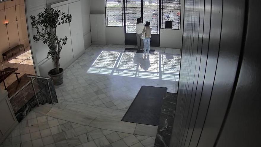 Dos detenidas por una docena de robos en viviendas de Sarrià-Sant Gervasi con el método de la radiografía