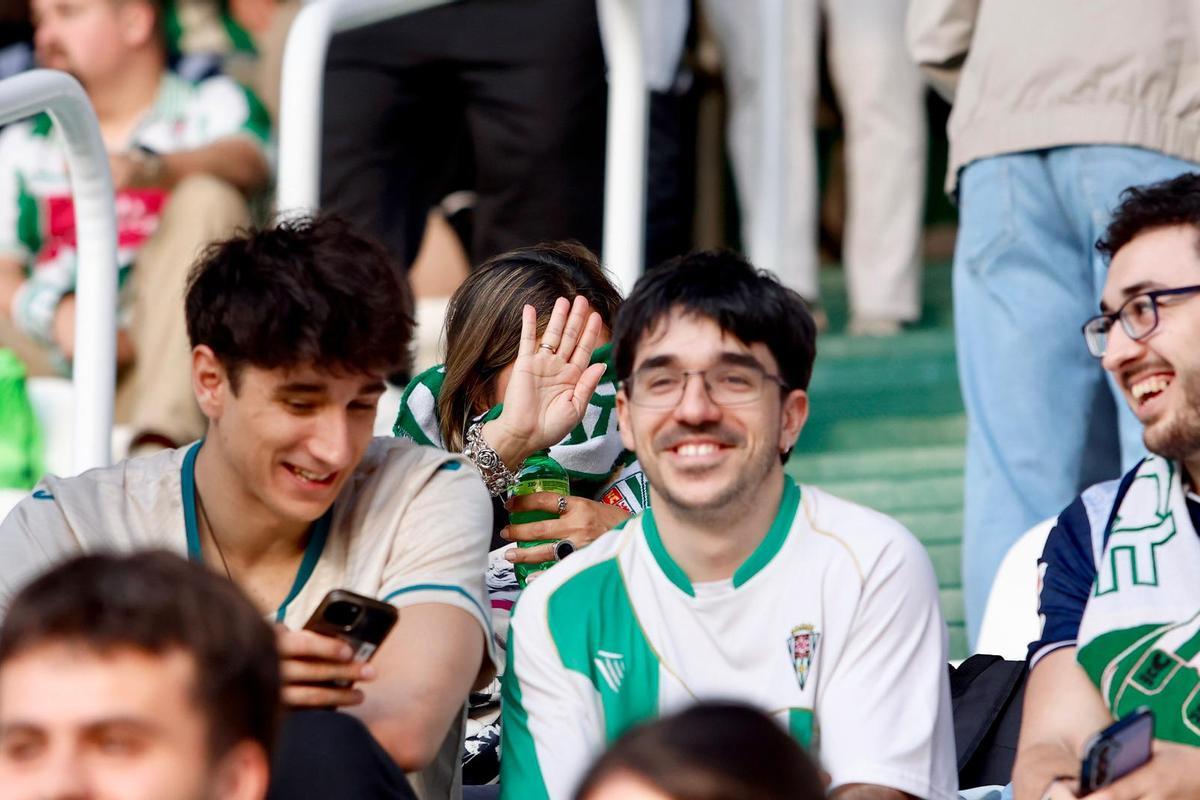 Córdoba CF-Albacete | Las imágenes de la afición en El Arcángel