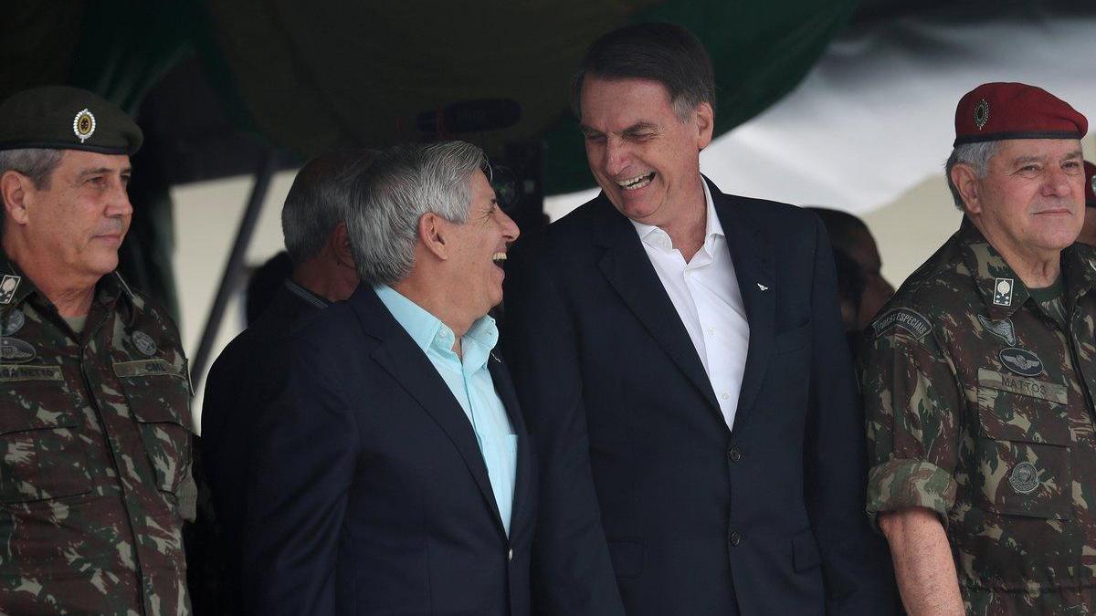 Jair Bolsonaro compara a los índigenas en reservas con animales en el zoológico