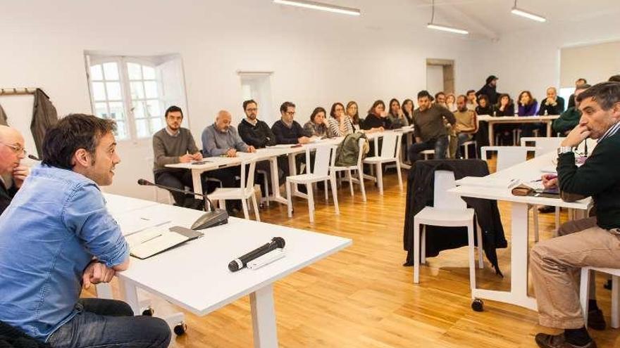 Ferreiro, ayer, en la reunión sobre transparencia.