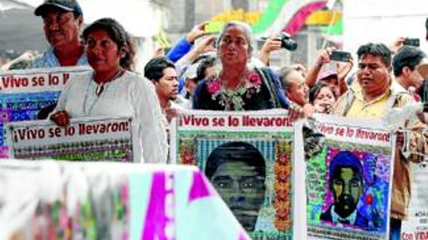 México clama por los jóvenes desaparecidos en Iguala