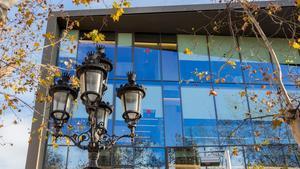 Exterior de la nueva biblioteca J.V. Foix en Sarrià