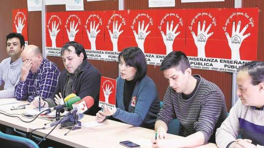 La Junta de Personal Docente anima a los padres a matricular a sus hijos en la pública