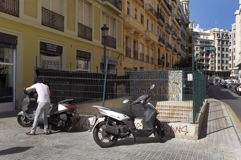 Obras paralizadas de la línea T-2 del metro en València