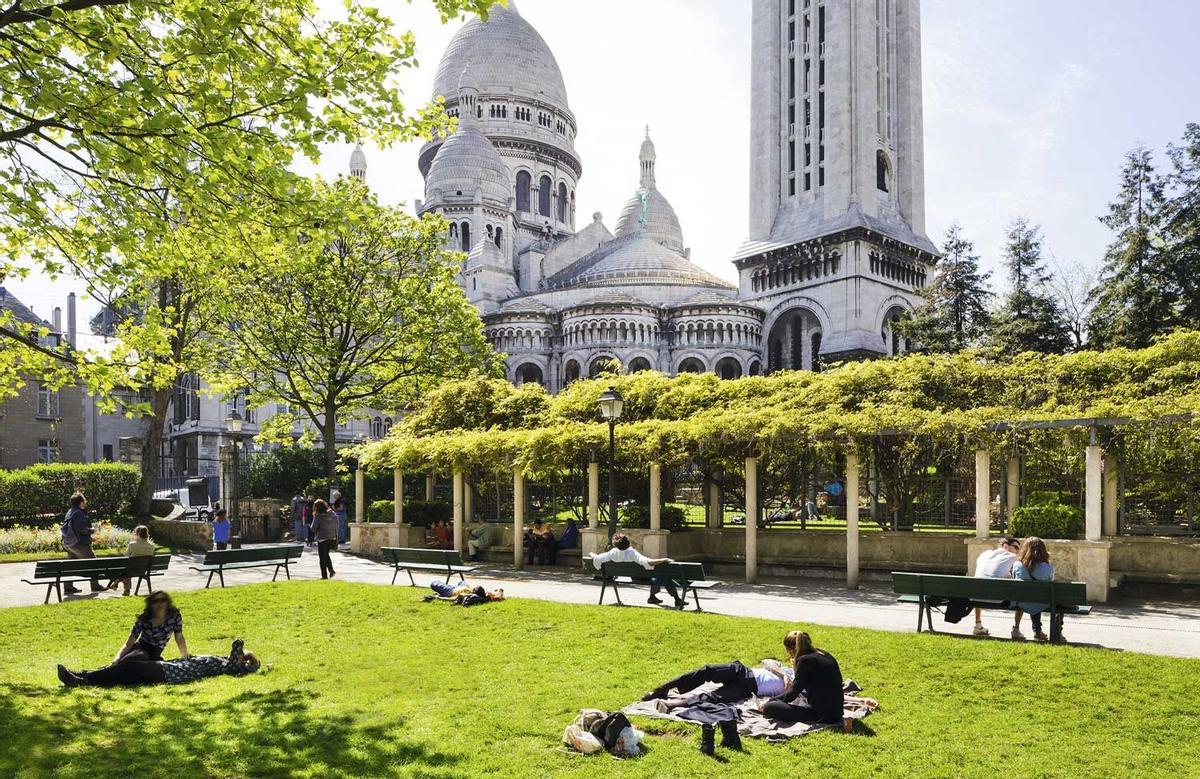 50 planes en París