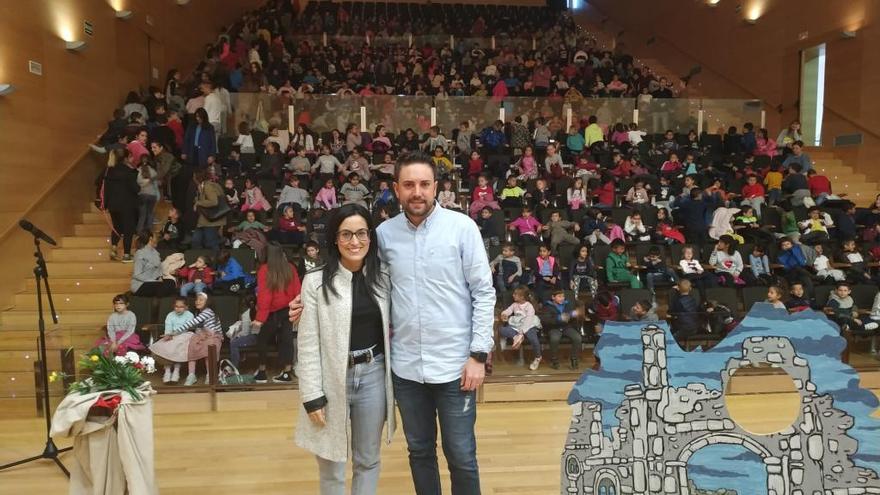 Más de 800 escolares de Paterna asisten al espectáculo &quot;El Cofre de la Igualdad&quot;