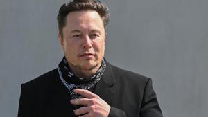 Elon Musk hauria de renunciar com a director executiu de Twitter, segons la seva enquesta