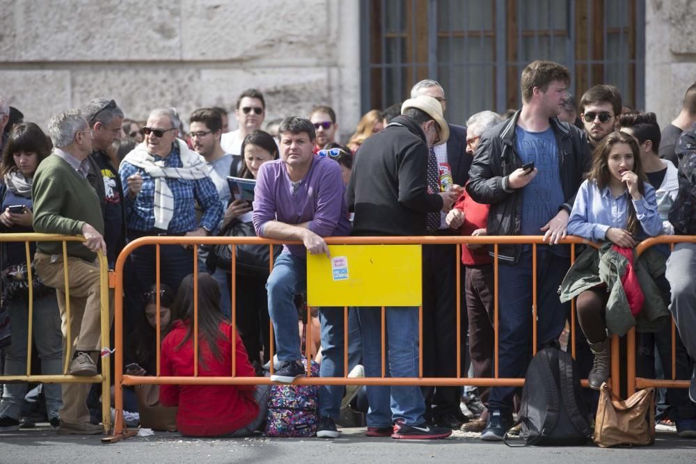 Búscate en la mascletà