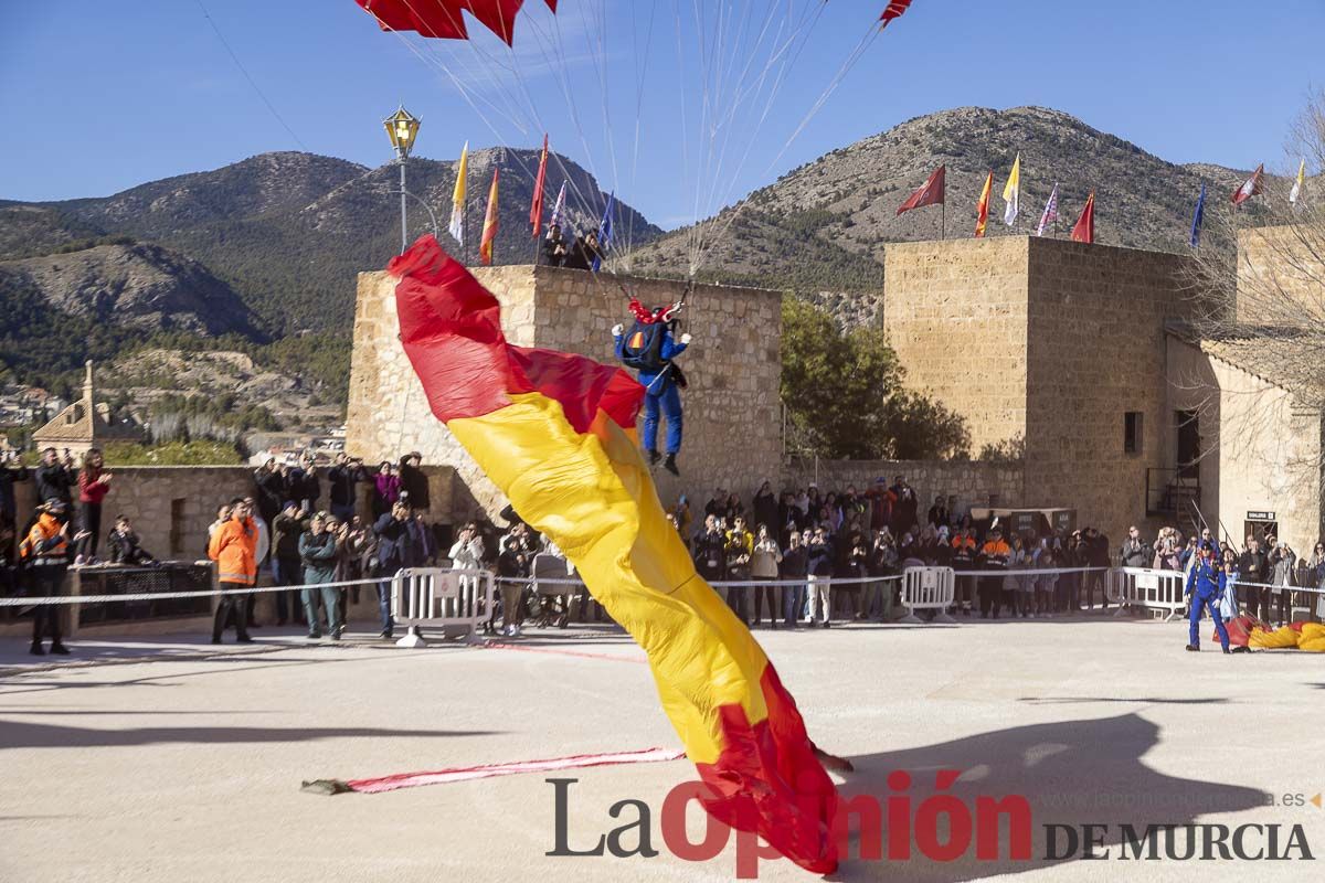 Apertura Año Jubilar de Caravaca: adoración y exhibición de la Patrulla Acrobática de Paracaidismo del Ejército del Aire