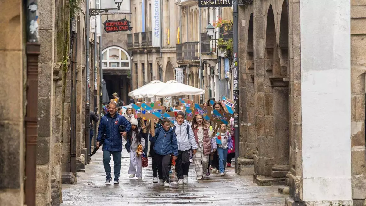 A revolución do Correlingua toma Santiago: "Defender e coidar o galego é moi bonito"