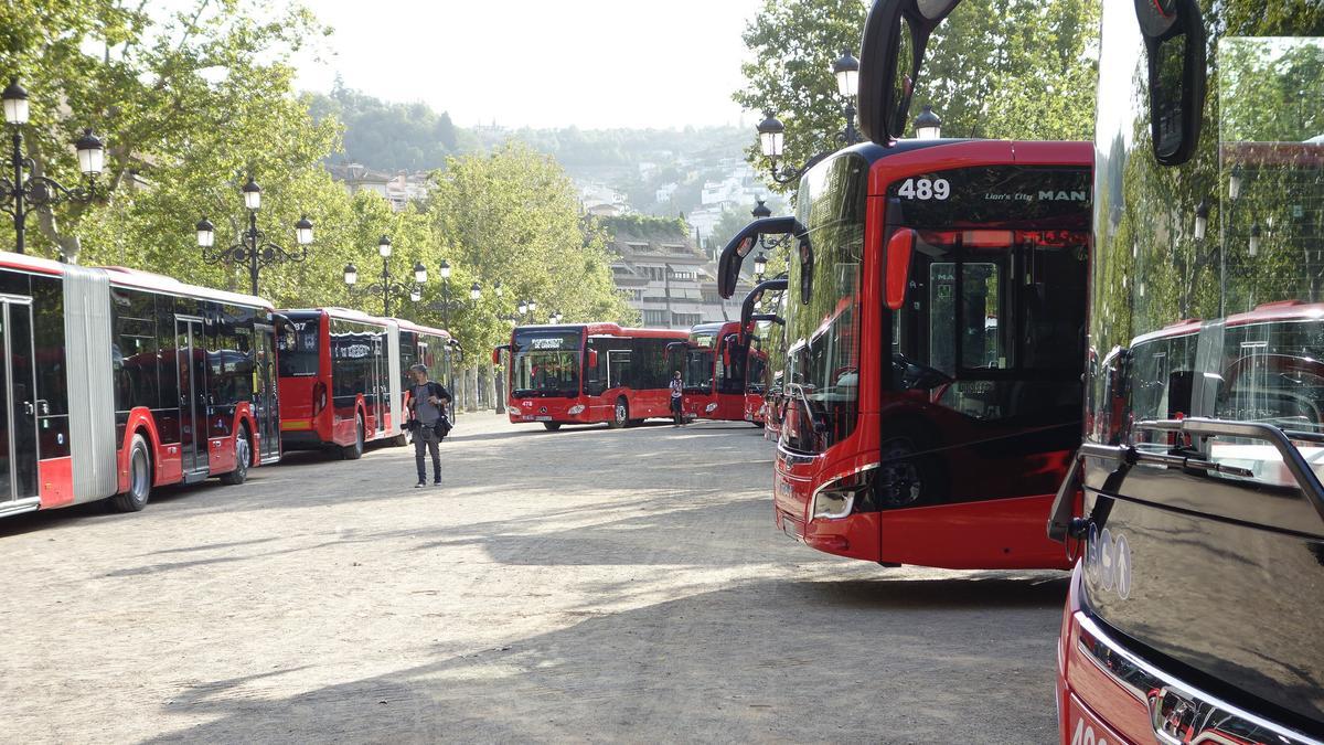 Autobuses urbanos de Granada.