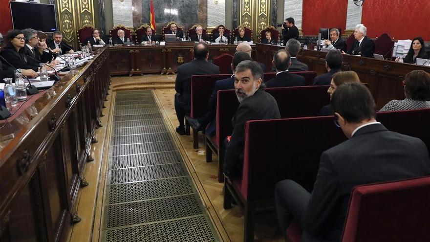 El abogado de Cuixart: &quot;El juicio es una derrota colectiva de la sociedad española&quot;