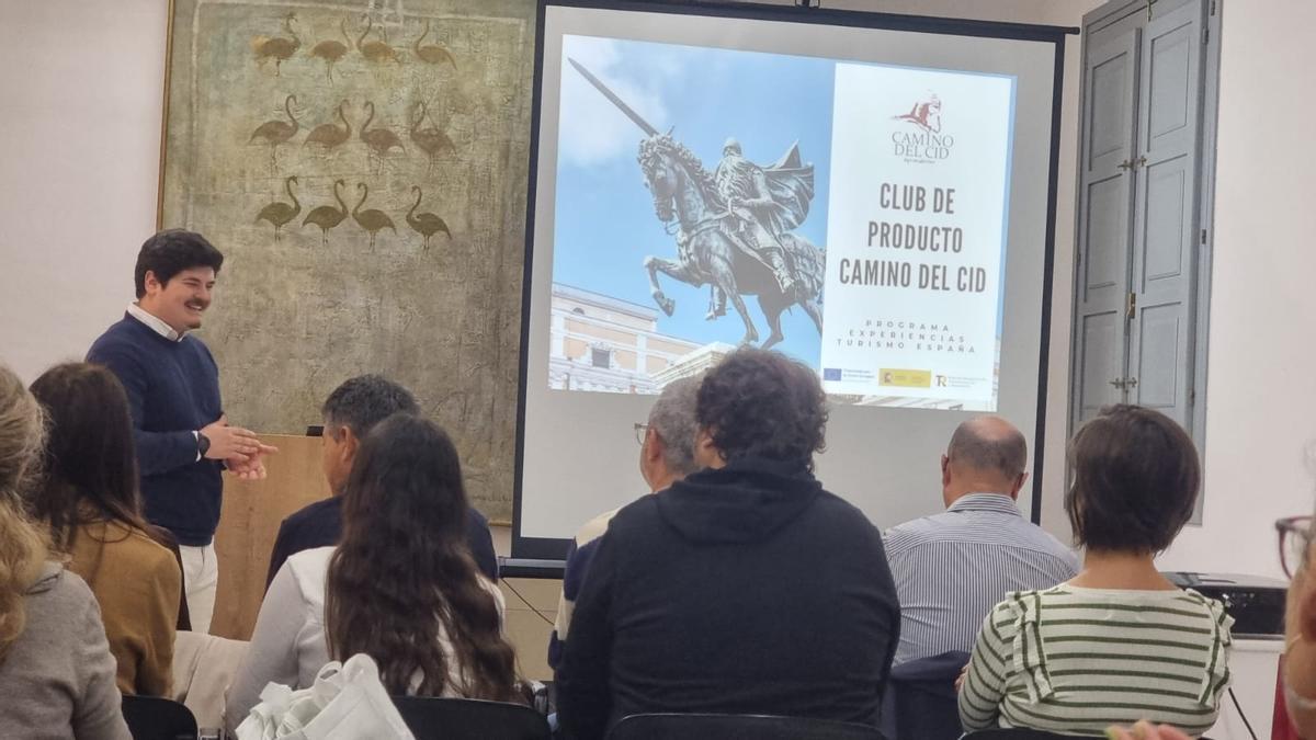 Imagen de la presentación del Club de Producto en Xàtiva
