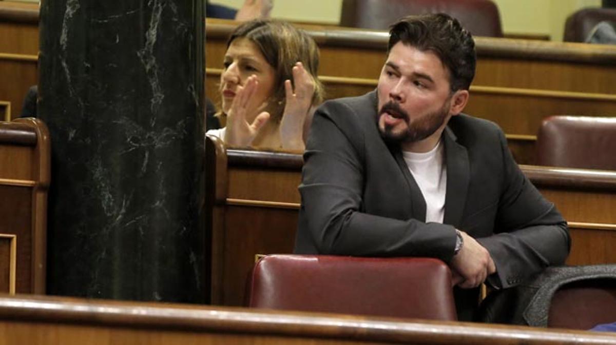 Rufián ha invitat a usar el servei de Rodalies al president del Govern, Mariano Rajoy.