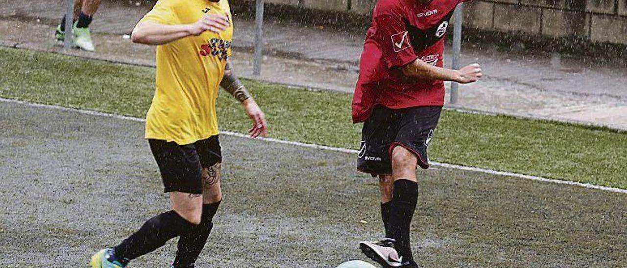 El partido entre el Versalles y La Manjoya en La Toba.