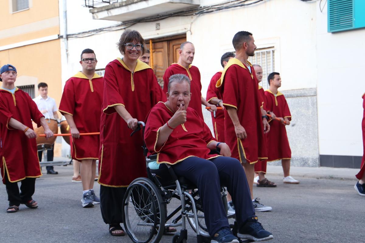 Aspromivise en el desfile de los Moros i Cristians del Genovés.