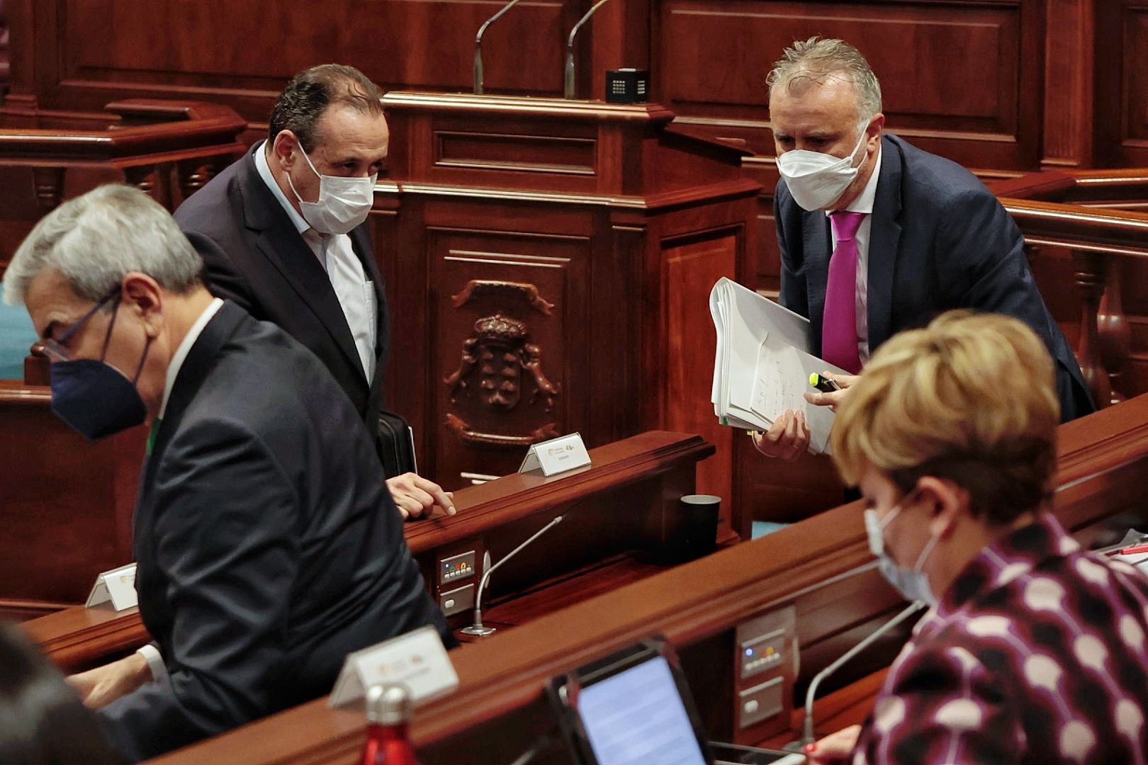 Pleno del Parlamento de Canarias (08/02/2022)