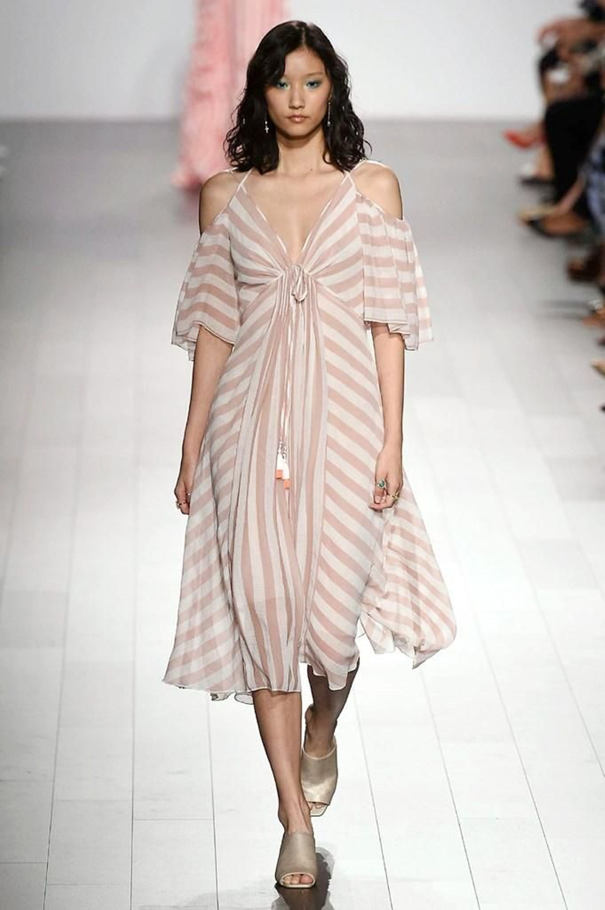 Tadashi Shoji
