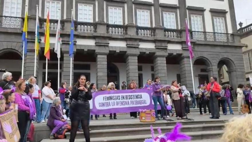 Manifestación por el 8M en Las Palmas de Gran Canaria, entre San Telmo y la plaza de Santa Ana