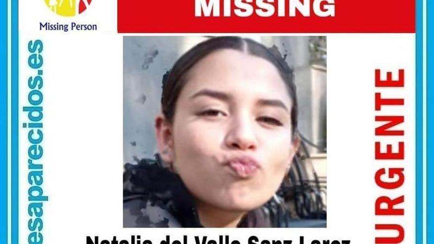 Cartel de SOS Desaparecidos para intentar ayudar en la localización de Natalia del Valle Sanz Larez