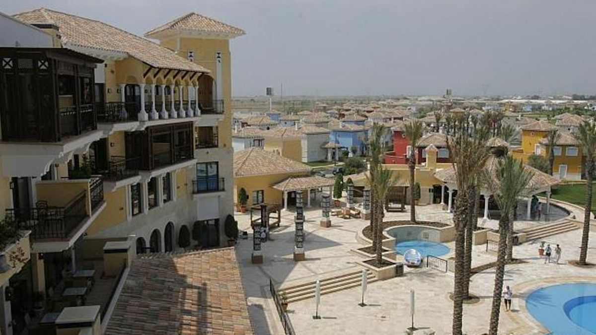Uno de los complejos construidos por Polaris World en el entorno del Mar Menor.