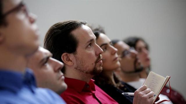 Errejón, Alegre, Iglesias y Pascual en una rueda de prensa, en enero de 2015.