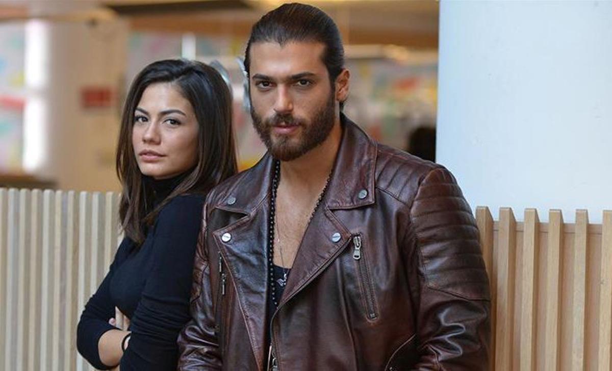 Can Yaman y Demet Özdemir, protagonistas de la serie 'Pájaro soñador'.