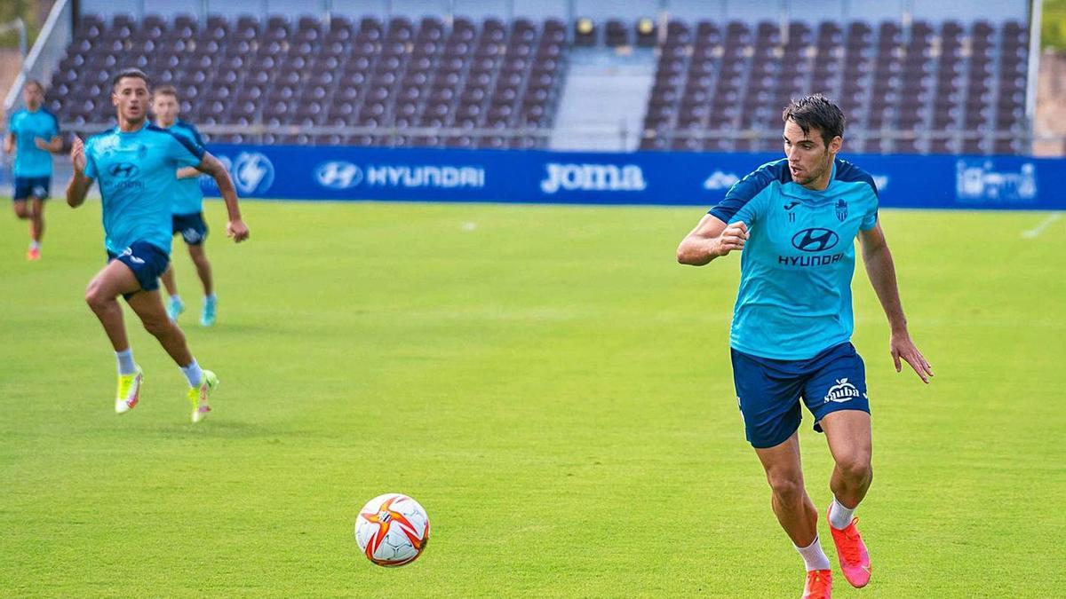 El delantero Manel Martínez, esta semana durante un entrenamiento del Baleares.